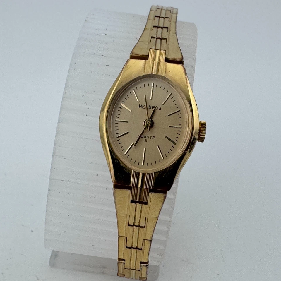 Reloj de Cuarzo Helbros Vintage Mujer Tono Dorado Ovalado Analógico Batería Nueva 5.75" Foto 2 de 4