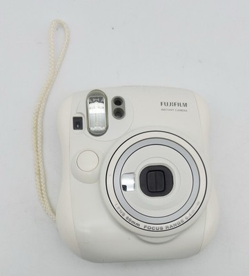 Fujifilm Instax Mini 25 - Sofortbildkamera   Ungeprüft Defekt R4k
