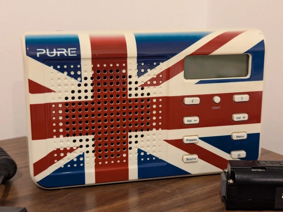 Pure One Mi DAB FM British Flag Portable Mini Radio Union Jack Blue Red White - Image 2 of 4