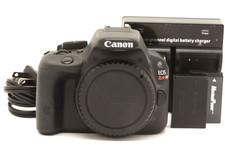 Canon EOS Rebel SL1 DSLR Camera Body with 2 Batteries & Charger #50464