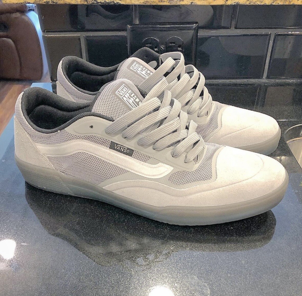 Vans AVE Pro Reflective Grey Size 9.5 