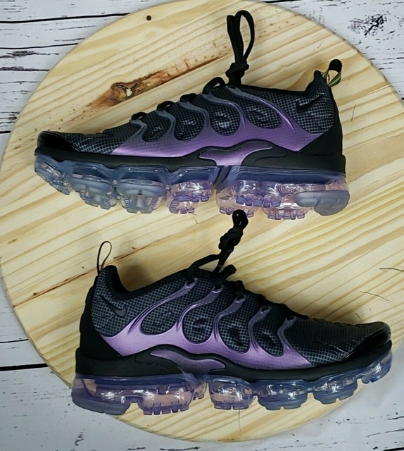 eggplant vapormax