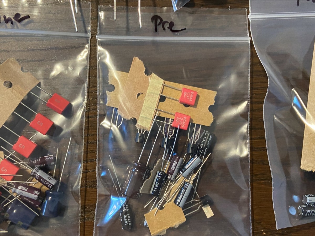 Kit De Reconstrucción Completo Para Receptor Sansui 6060 - Incluye Transistores De Alta Calidad Y Tapa