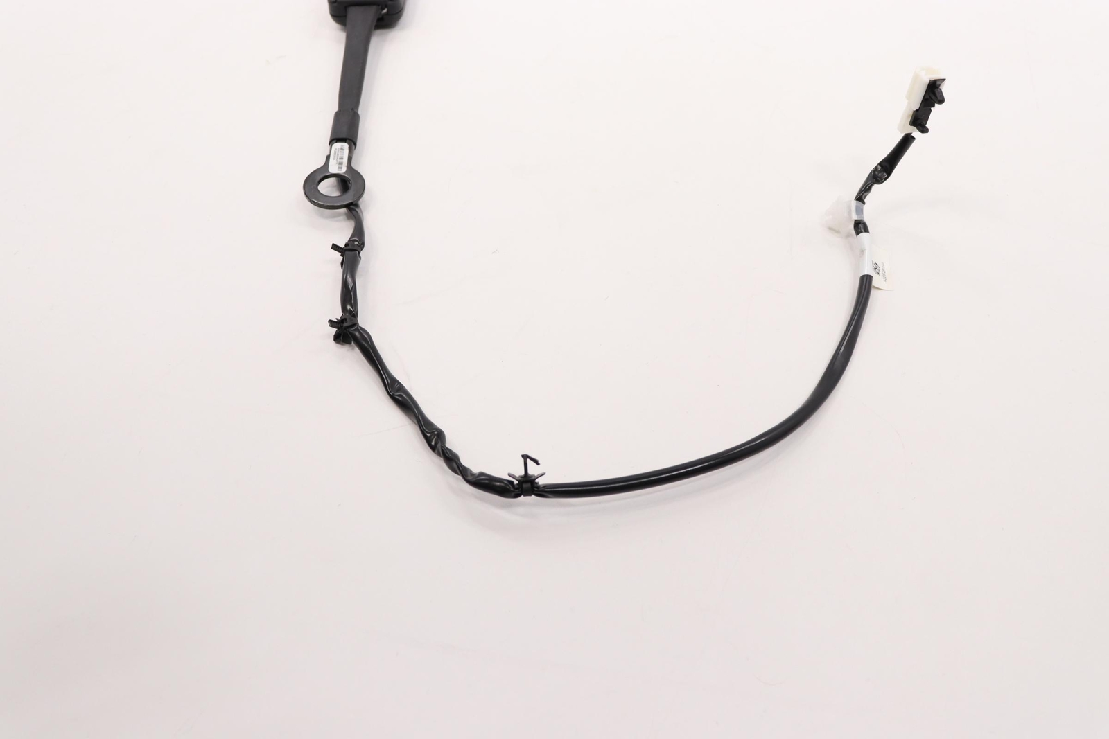 2022 - 2025 INFINITI QX55 FRONT LEFT SIDE SEAT SAFETY BELT BUCKLE ADAPTER OEM