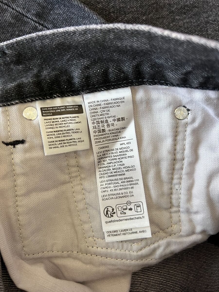 Levi's x Undercover Light Darkness Baggy Jeans - Size 34 Levi's x Undercover Light Darkness Baggy Jeans - Size 34