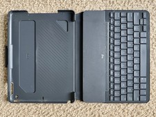 Logitech Slim Folio Keyboard Case for Apple iPad 5th/6th Gen