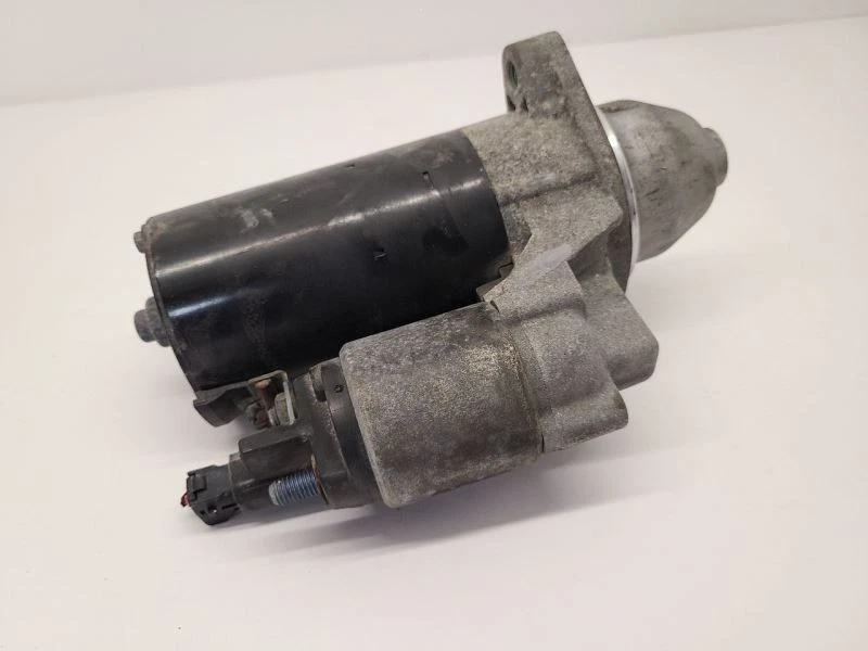 Motor de arranque KIA RIO 12-17 con parada y arranque automático del motor 361002B300 Foto 2 de 4