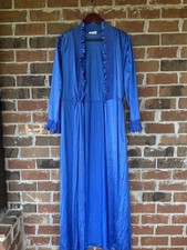 VTG JCPenny 80 s Blue Long Sleeve Ruffle V Neckline Nylon Night Robe Misses L