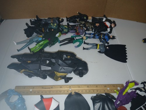 Vintage Batman Animated Lot 1990s Action Figure & Accessories Weapons Kenner - Picture 19 of 19
