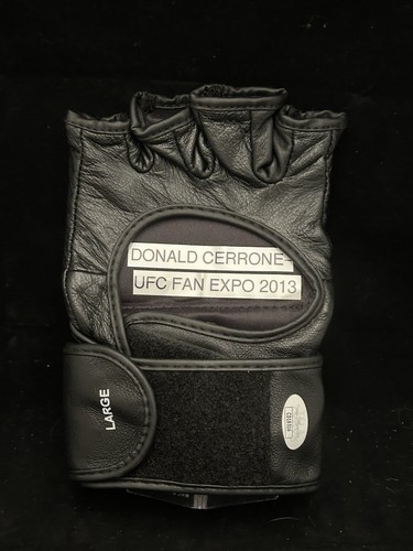 DONALD "COWBOY" CERRONE Signed Autographed UFC OFFICIAL MMA GLOVE FULL SIG JSA - Picture 3 of 5