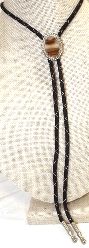 Corbata Bolo pequeña vintage con bandas de piedra de ágata ovalada de 0,25 pulgadas x 1 pulgadas cuerda negra/plateada - Imagen 3 de 9