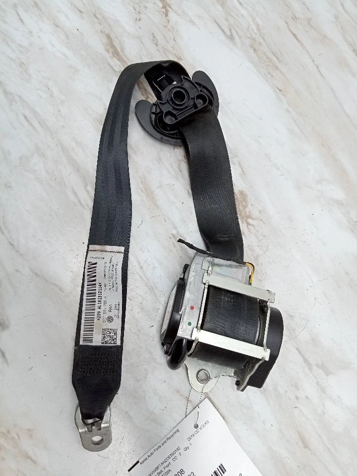 Used Front Left Seat Belt Front fits: 2013 Volkswagen Cc bucket seat driver retr - Imagem 3 de 4