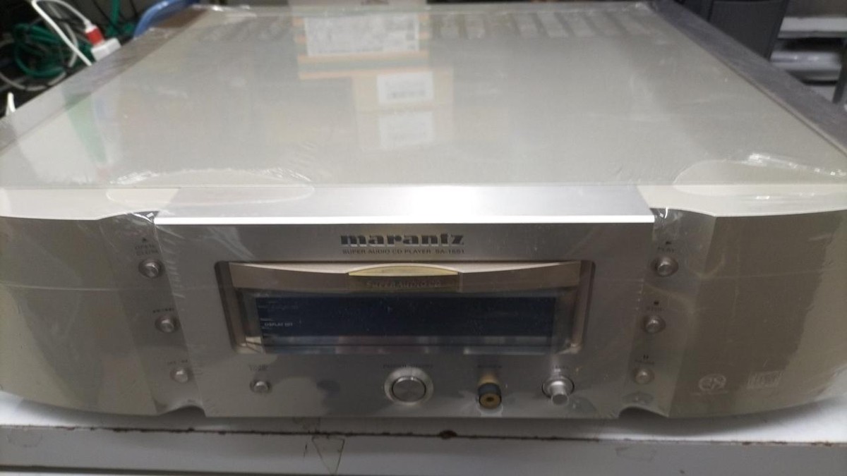 Marantz SA-15S1 Premium SACD Player Good Condition Used w/Remote