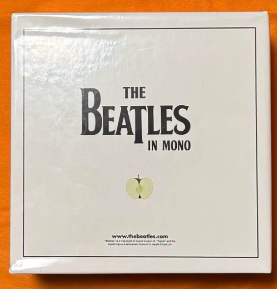 洋楽 THE BEATLES MONO BOX 13CD Amazon.com: In Mono [13 CD Box Set][Limited Edition]: CDs y Vinilo