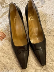 chaussures gucci femme 9 B talons cuir marron