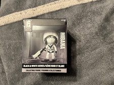 Nuova serie Rainbow Six Siege bianco e nero Hibana Chibi
