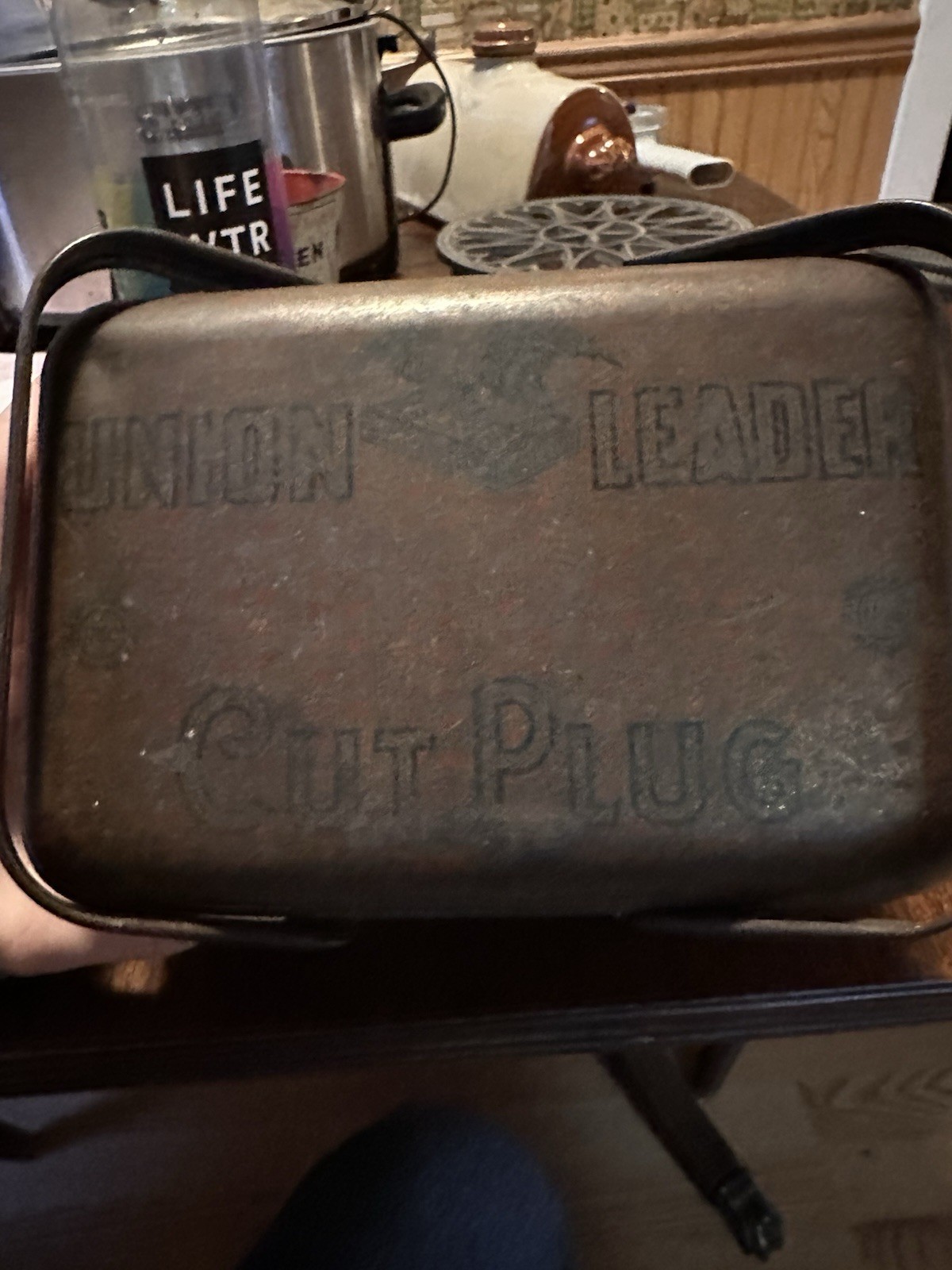 Vintage Tin Union Leader Cut Plug “lunch Box”