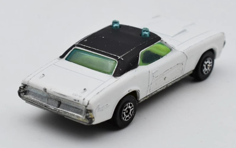 Vintage Corgi Juniors Whizzwheels Mercury Cougar XR7 Police white. GT Britain - Image 2 of 4