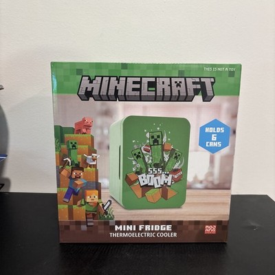 Minecraft Creeper 6-Can Mini Fridge Thermoelectric Cooler (8''Hx5.4 Wx5.4 D) NIB
