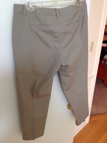 Tahari Tan Capris Women's Size Petite Small - Picture 5 of 9