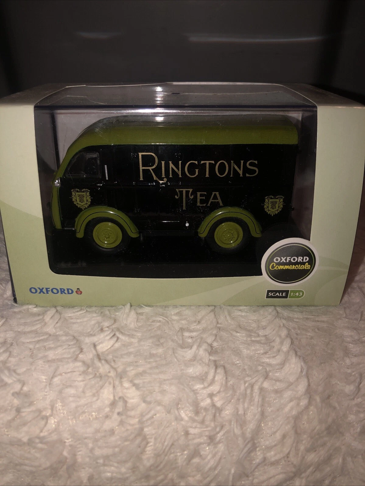 VANS AK011 Oxford pressofuso calibro 1:43 O Austin K8 Van Ringtons Tea Austin K8 Van