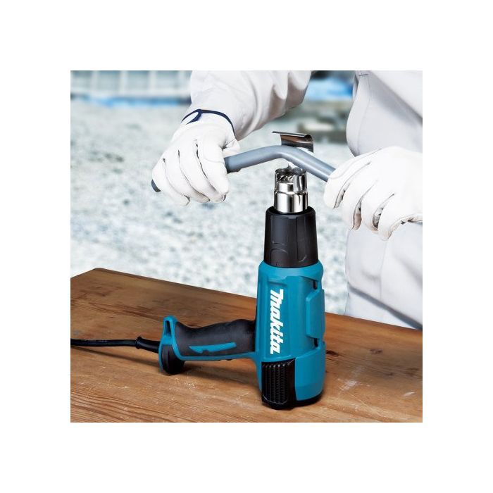 Makita Heavy Duty 1600W Heat Hot Air Gun & Accessories 240V Carry Case