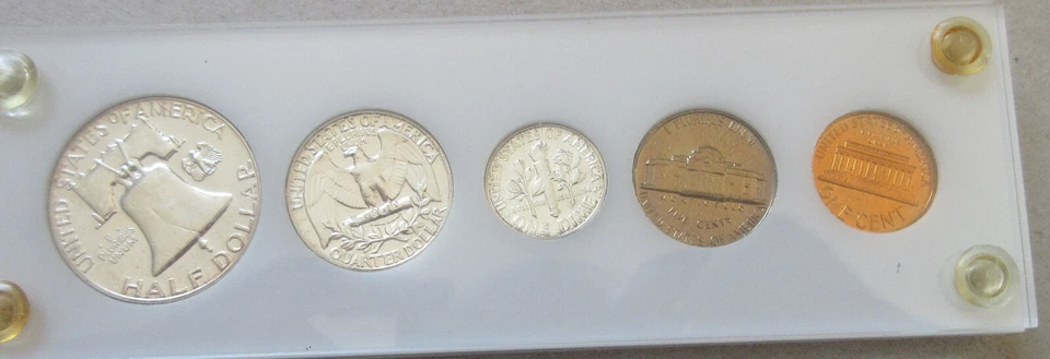 1961 United States US Five Coins Proof Mint Year Set. UNC. RJ - Image 2 of 2