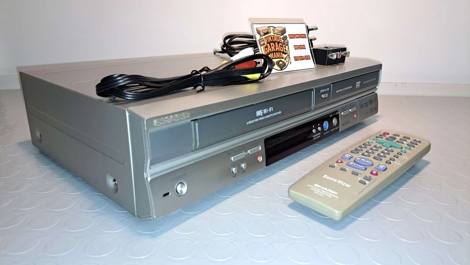 Videoregistratore vcr VHS DVD recorder Sharp DV-RW370S Hi-Fi PERFETTO COME NUOVO - Immagine 3 di 4