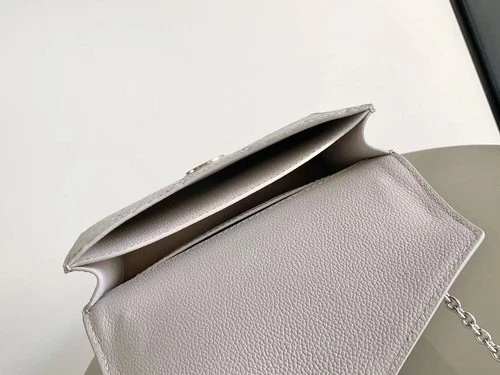 LLouisV M13569 Monogram Empreinte Rosy Chain Wallet Gray Silver Hardware  image 4