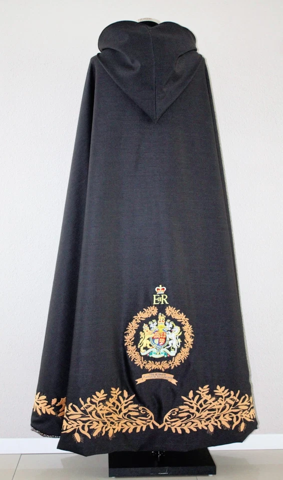 Cape - Imagen 4 de 4