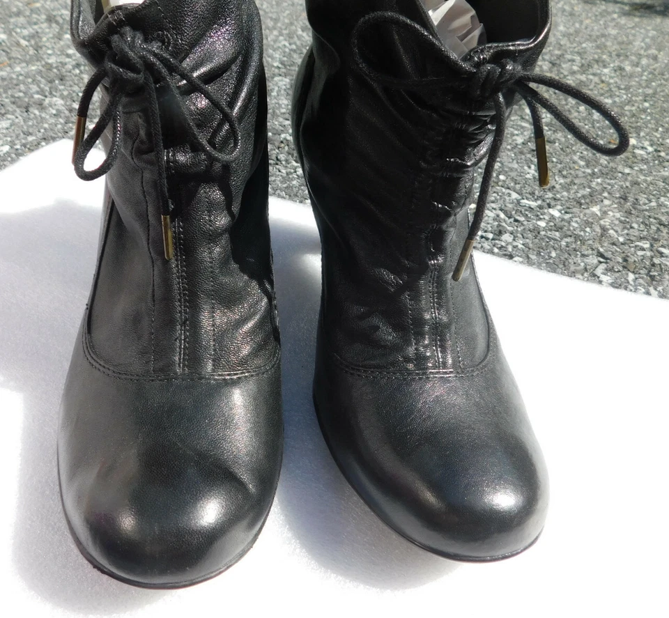 Botines Indigo by Clarks de cuero negros TAN SUAVES estilo victoriano 10 Foto 2 de 4