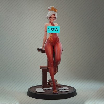 1/24 Scale Resin Doll Sexy Eira Ravi Girl Statue Unpainted Unassembled Model Kit