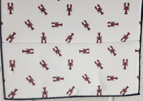 Tappetino per asciugapiatti reversibile (15x20") ARAGOSTE ROSSE SU BIANCO, retro blu, Coterie Studio - Foto 9 di 15