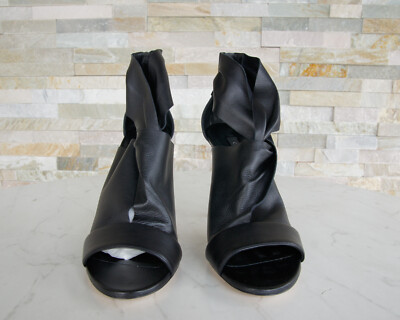 Sandales à Talons Aiguilles CASADEI - Taille 41 (EU) / 8.5 (US) - Noir Cuir - Talon Très Haut (>10 Cm) - Neuf Avec Emballage