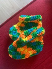 Lot de 6 articles de layette bebe au crochet et tricot fait main