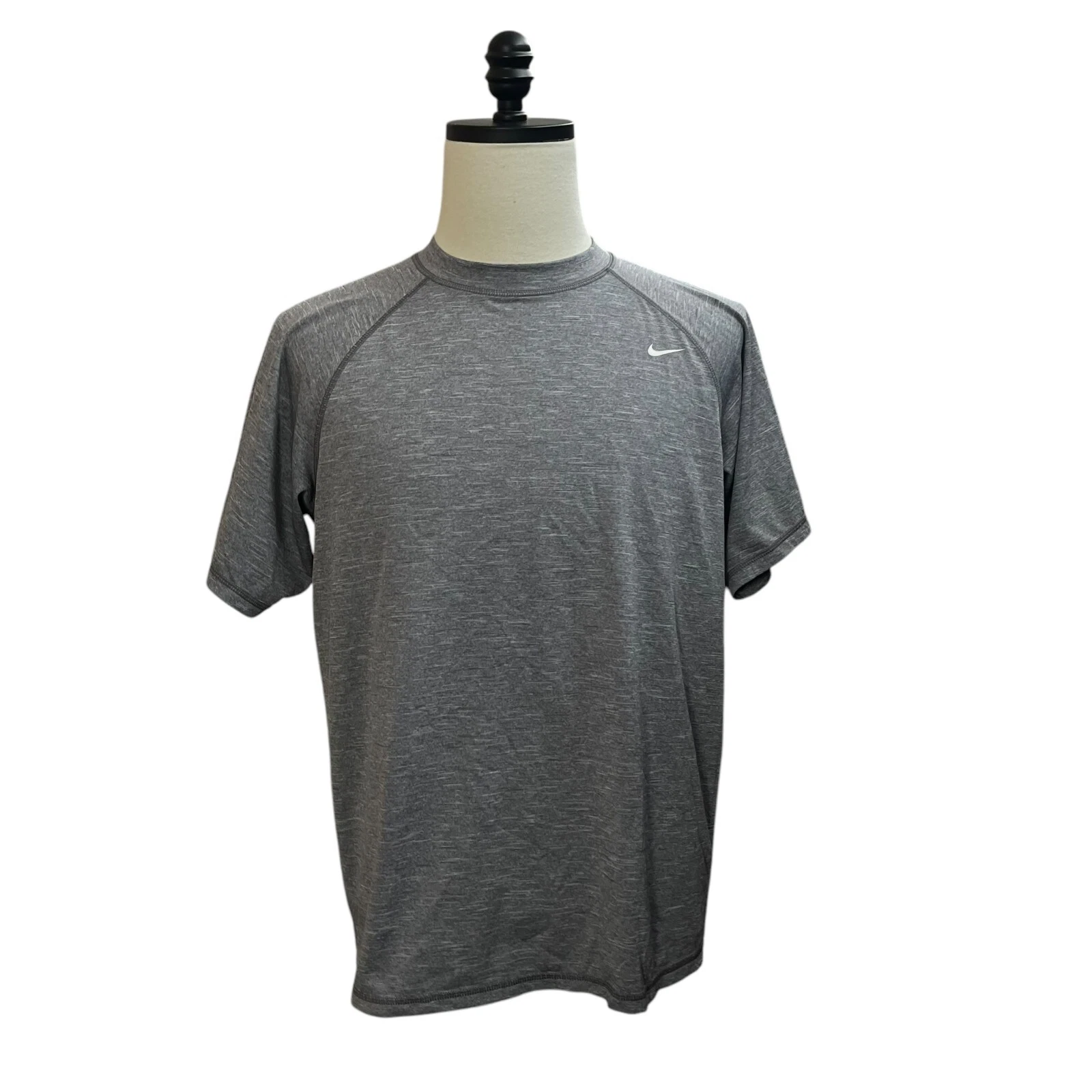 Nike Tee Shirt Mens L Gray Heather Short Sleeve Crew Neck Swoosh Logo Pullover
