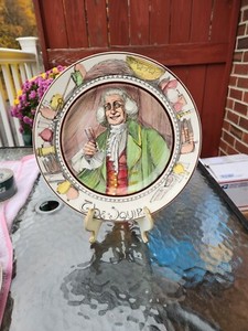 ROYAL DOULTON ENGLAND CHARACTER SERIES 10.5 INCH COLLECTOR PLATE THE SQUIRE