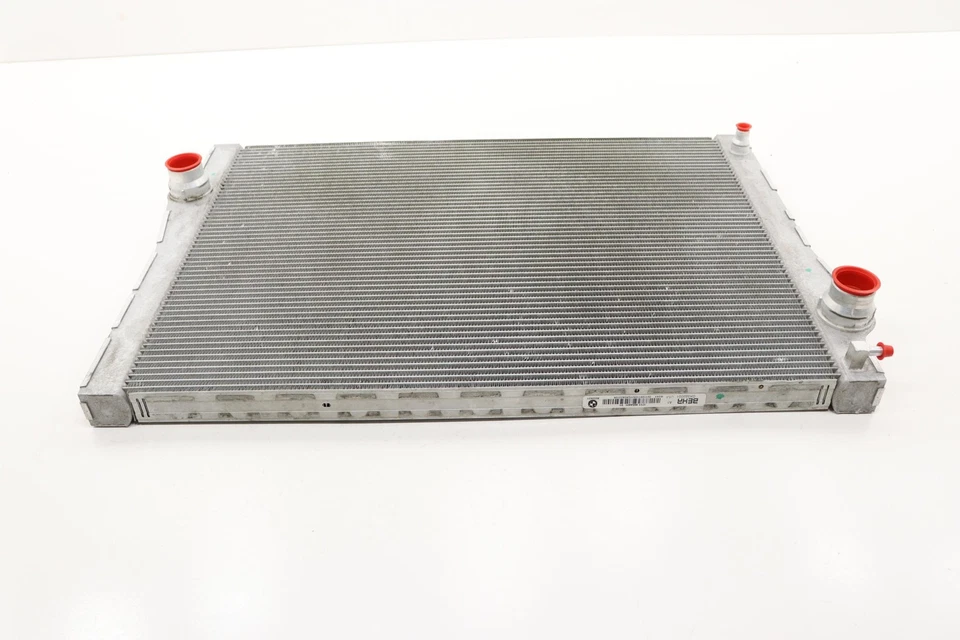 BMW X6 F16 2016-2019 3,0 L motor refrigerante de agua radiador OEM 17118654431 Foto 4 de 4