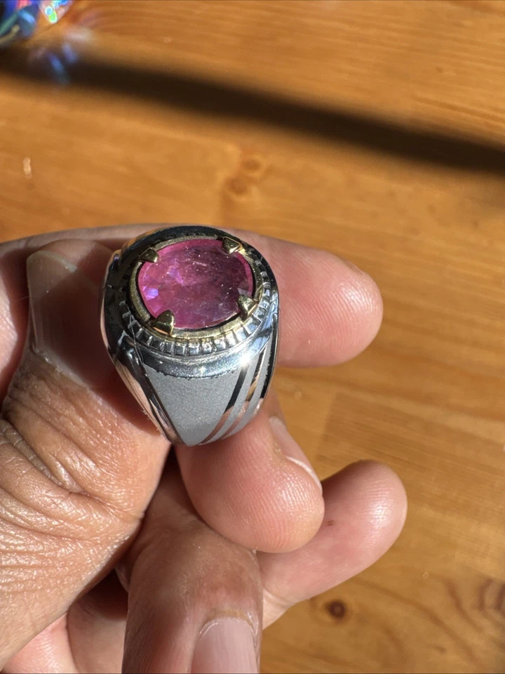 Rubí corindón rojo natural Foto 4 de 4