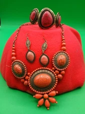 ZAD Vintage JEWELRY Gold Tone DESERT PINK deep ornge METAL gold tone 3 PIECE SET