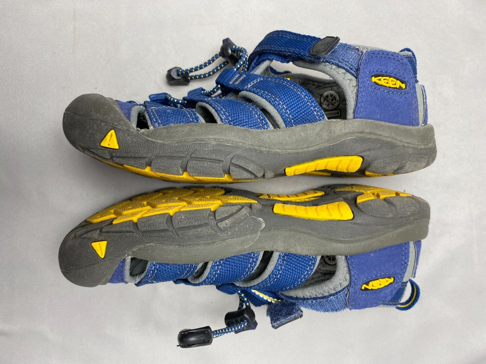 Sandali da acqua Keen Newport H2 bambini grandi 2 scarpe blu punta chiusa outdoor gorpcore