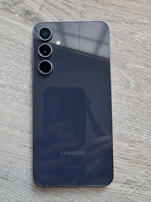 Samsung Galaxy S23 FE Unlocked With US Tik Tok Application on it.