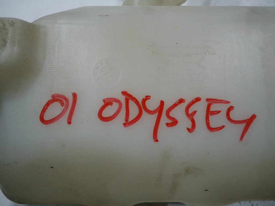 Honda Odyssey 2001 parabrisas lavado líquido depósito montaje Foto 2 de 4