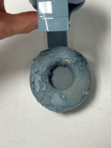 Beats by Dre Over Ear Wireless Headphones - Solo - Parts & Repair - As Is - Read - Picture 11 of 13