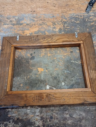 RECLAIMED PICTURE FRAME 13" X 17.5" Overall, 8.1/4" X 11.5" Glass Space - Picture 5 of 7
