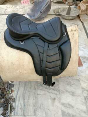 Baumloser Ledersattel in der Farbe Schwarz Multi Size