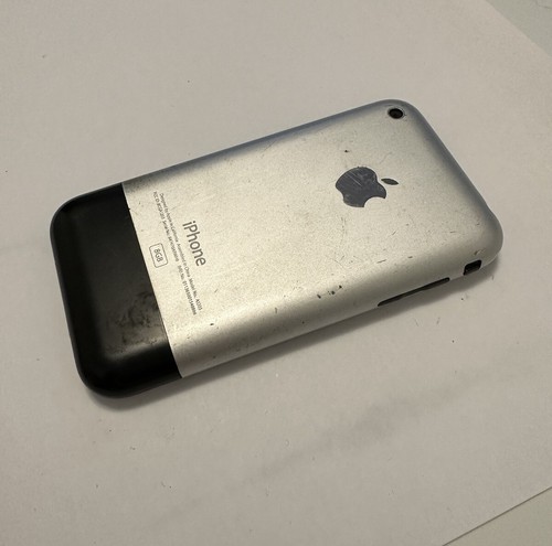 Apple iPhone 1st Generation - 8GB - Black (AT&T) A1203 (GSM) D8 - Picture 9 of 13