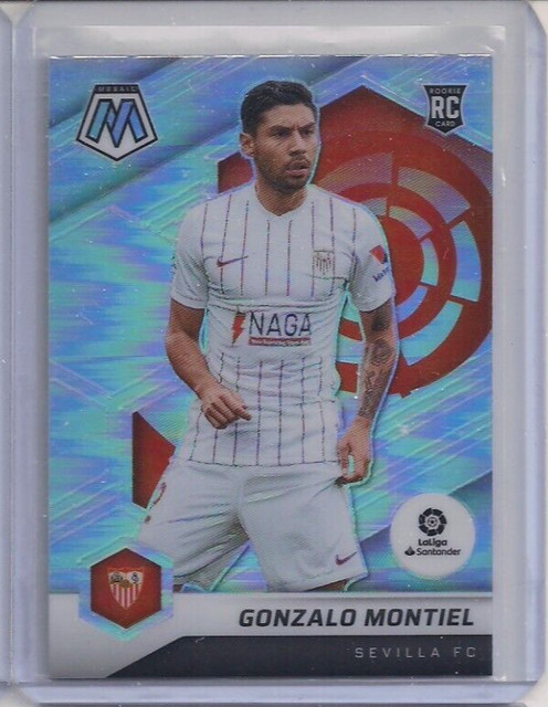 2021-22 Panini Mosaic La Liga Silver Prizm Gonzalo Montiel RC