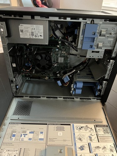 Dell PowerEdge T130 Server E3-1230v5 16GB RAM H330 No HDD Boots to BIOS - Picture 5 of 8