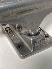 Independent Trucks 139. With discontinued IRON CROSS. Very little use on these.